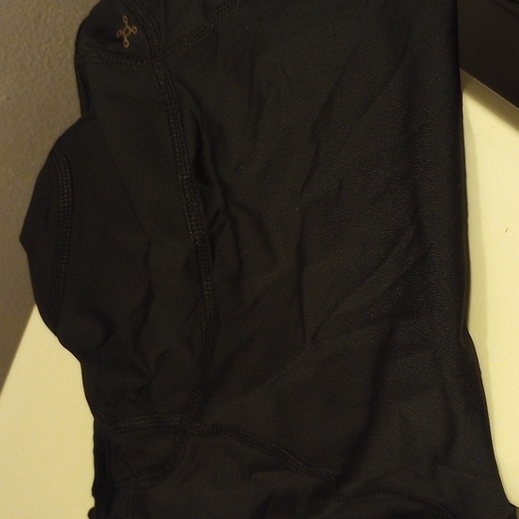 Cover ur mouth  black mask - Picture 1 of 1